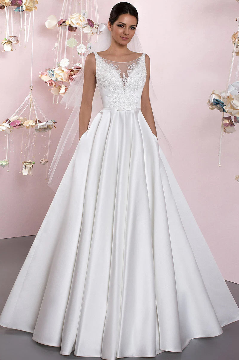 Lace Sleeveless Floor-Length Satin Wedding Dress With Deep-V Back And Pleats