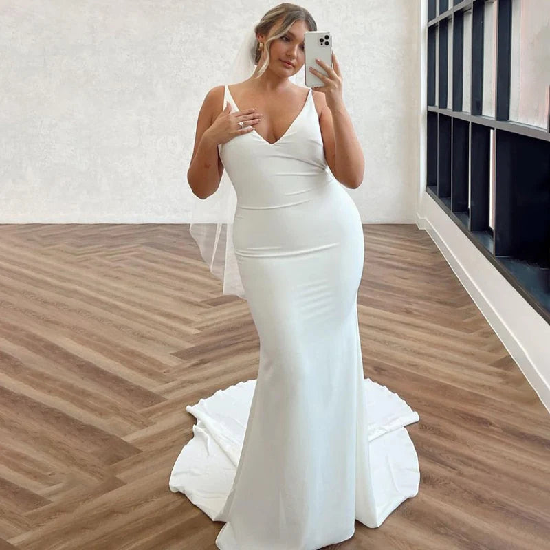 White Detachable Drape Back V-neck Trumpet Satin Wedding Dresses