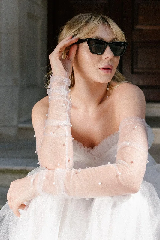 BRIDAL GLOVES • STYLE PEARLS SHINE