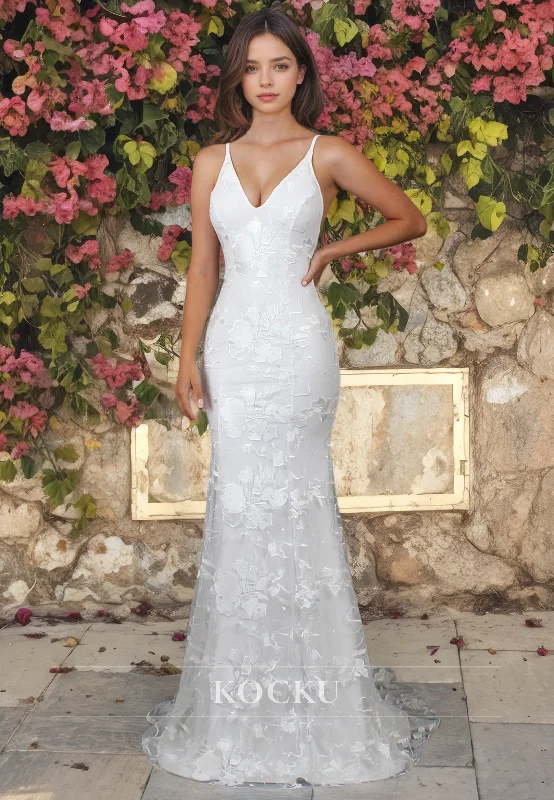 Classic & Elegant  Mermaid V-Neck Lace Wedding Dress with Train Bridal Dress