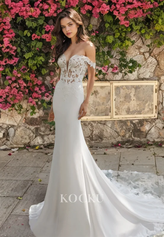 Off-Shoulder Sweetheart Sleeveless Mermaid Wedding Dress Train Satin Bridal Gowns with Appliques