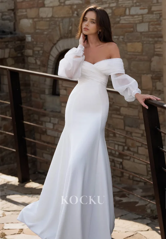 Off-Shoulder Long Sleeves Mermaid Ruched Lace Beach Wedding Dress with Train Boho Gowns