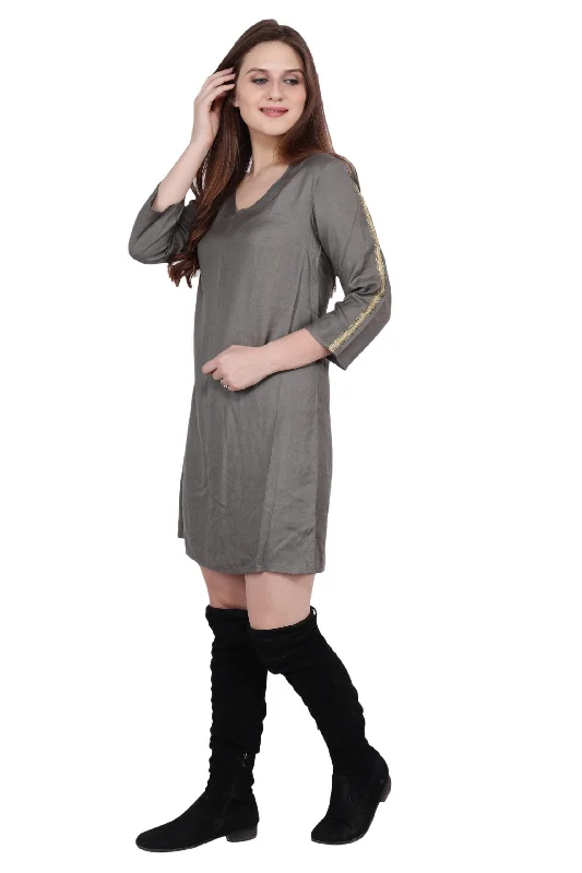 Grey Solid Dress with Lurex