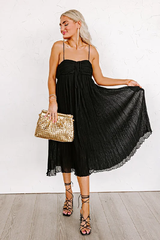 Powerful Love Pleated Midi In Black