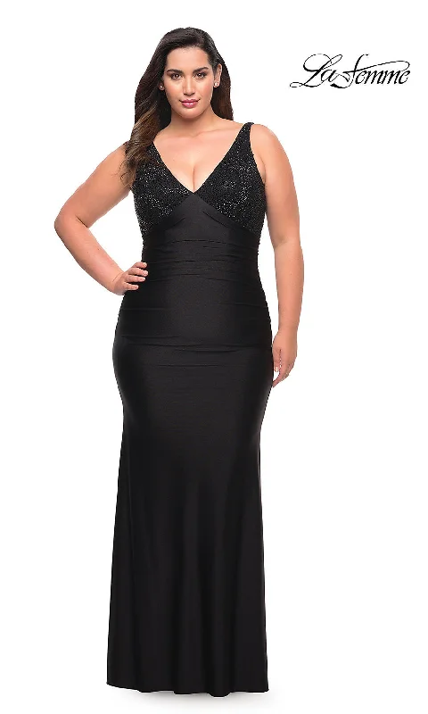 Sleeveless Long Plus-Size La Femme Prom Dress